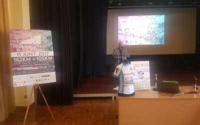 Miquel Borràs presentant ahir la Vallesana